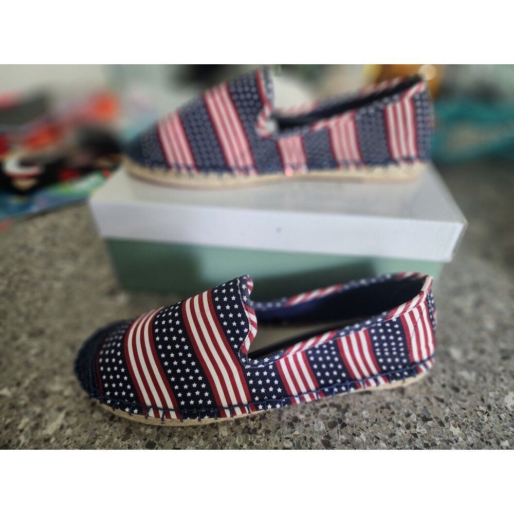 Coldwater Creek Escape Espadrilles Size 8.5 NWT